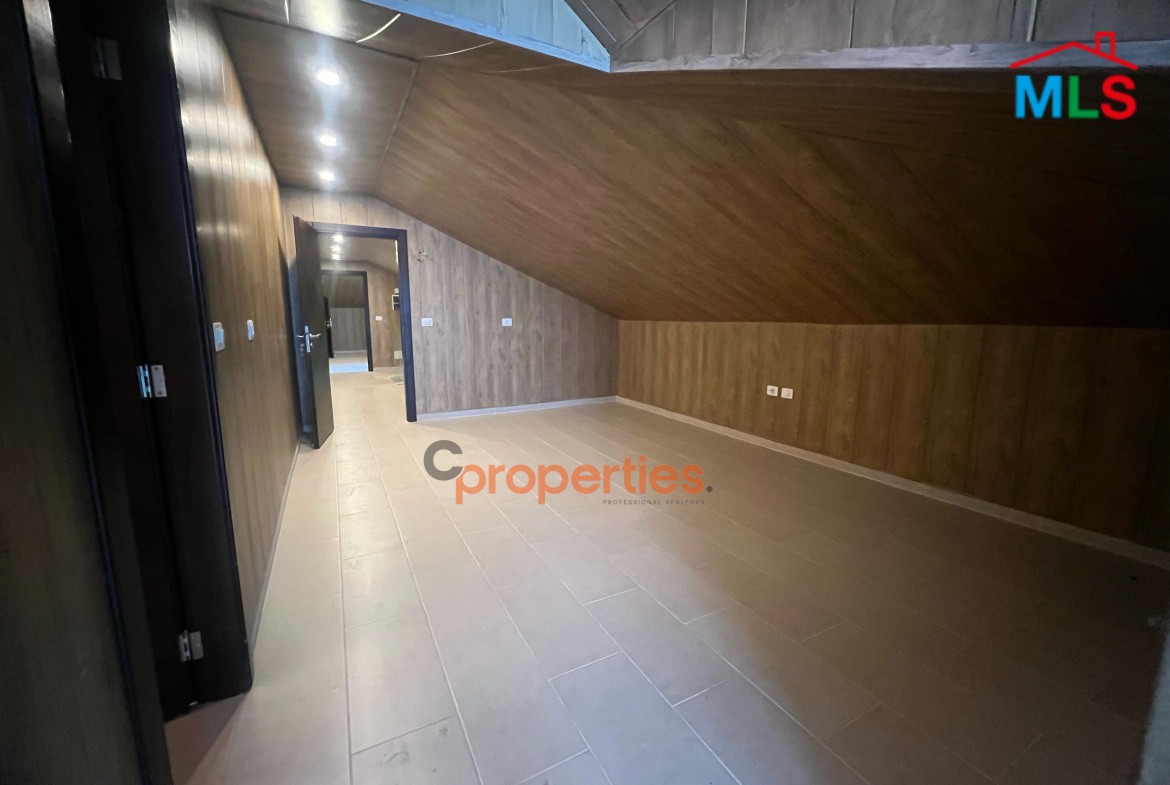 Duplex for sale in New Mar Takla CPMK85