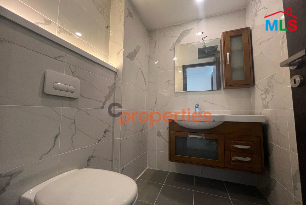 Duplex for sale in New Mar Takla CPMK80