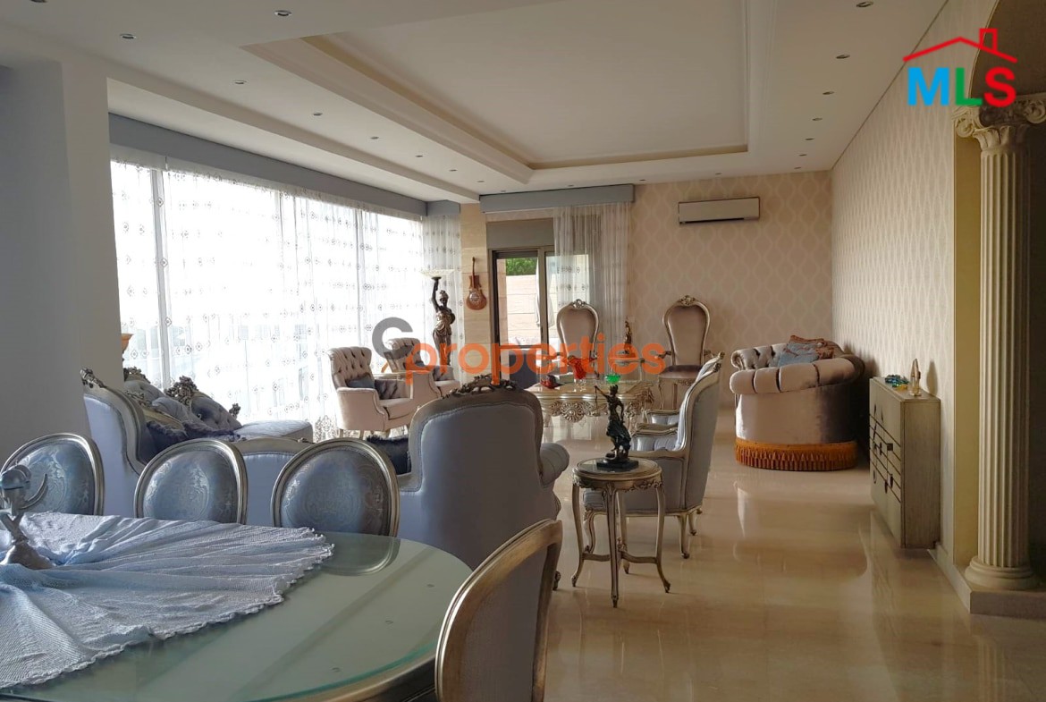 Luxurious Apartment for sale in Ain Saade CPSM207