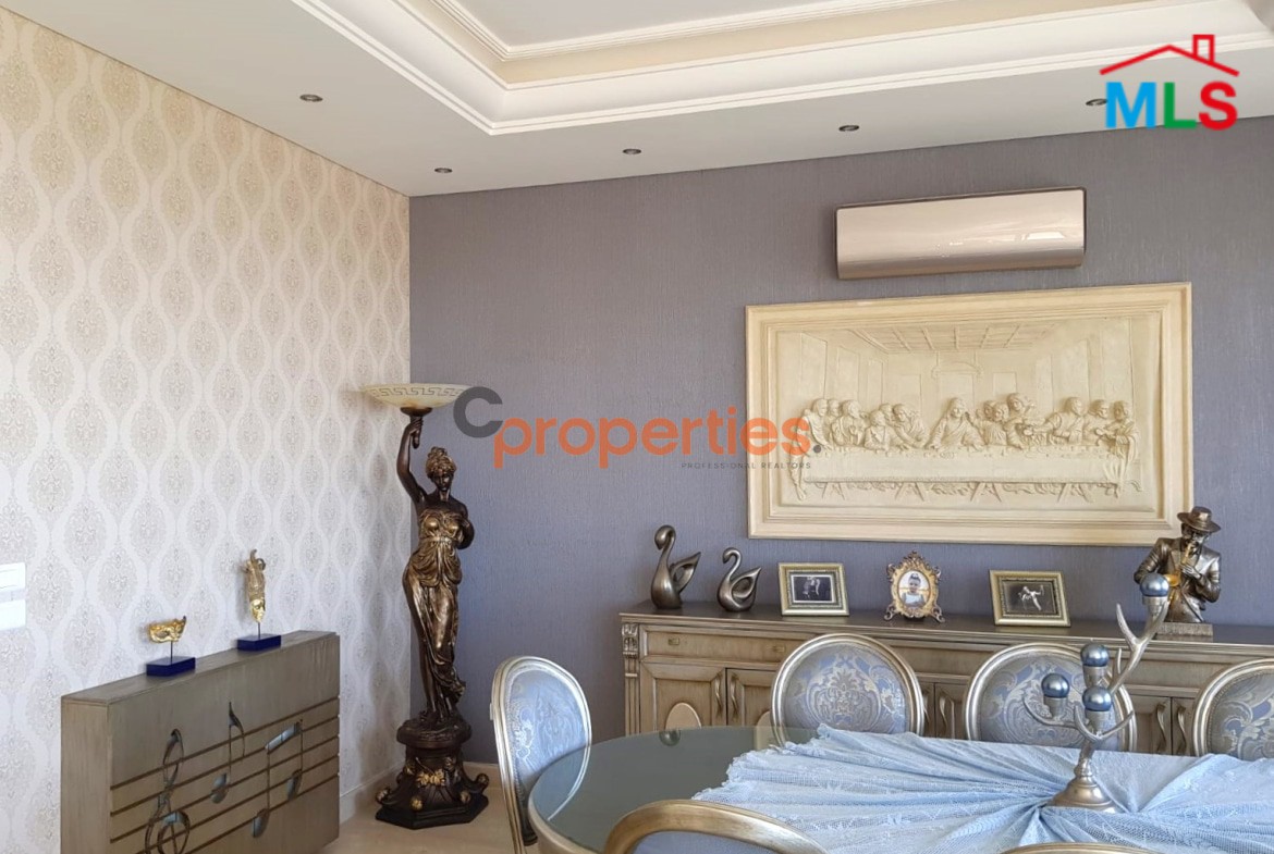 Luxurious Apartment for sale in Ain Saade CPSM207