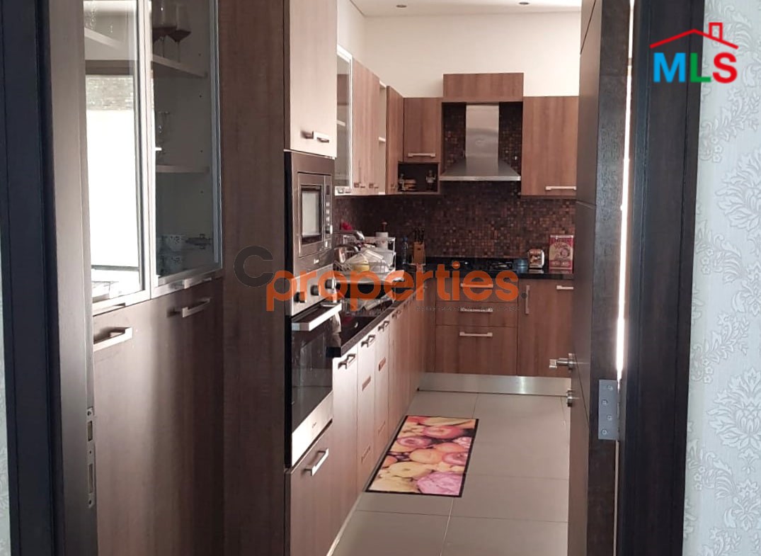 Luxurious Apartment for sale in Ain Saade CPSM207