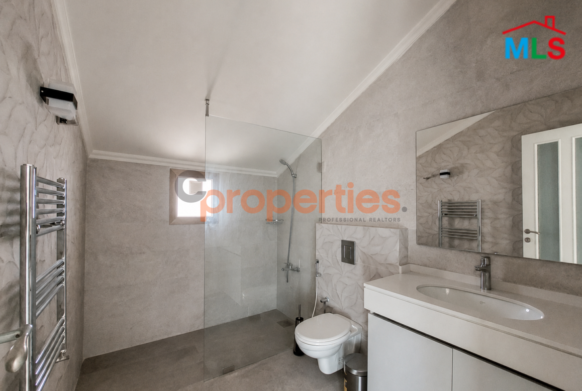 Duplex for sale in Ain Saade-Luxury CPSM227