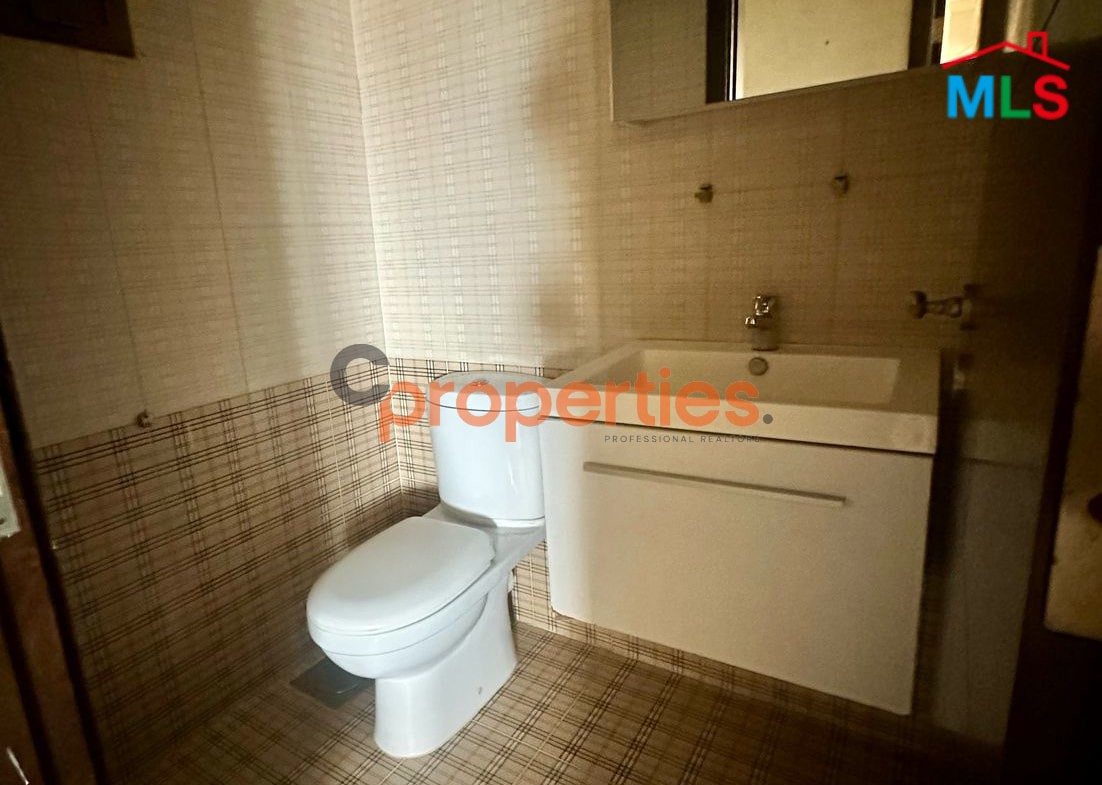 Apartment for sale in Jdeideh CPSM238