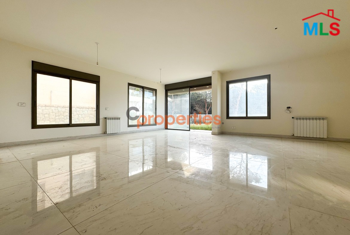 Apartment with garden for sale in Ain Saade CPSM277