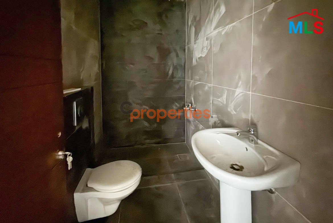 Apartment with garden for sale in Ain Saade CPSM277