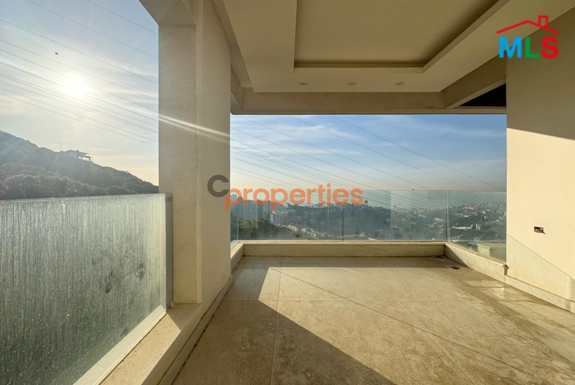 Duplex with terrace for sale in Ain Saade CPSM276