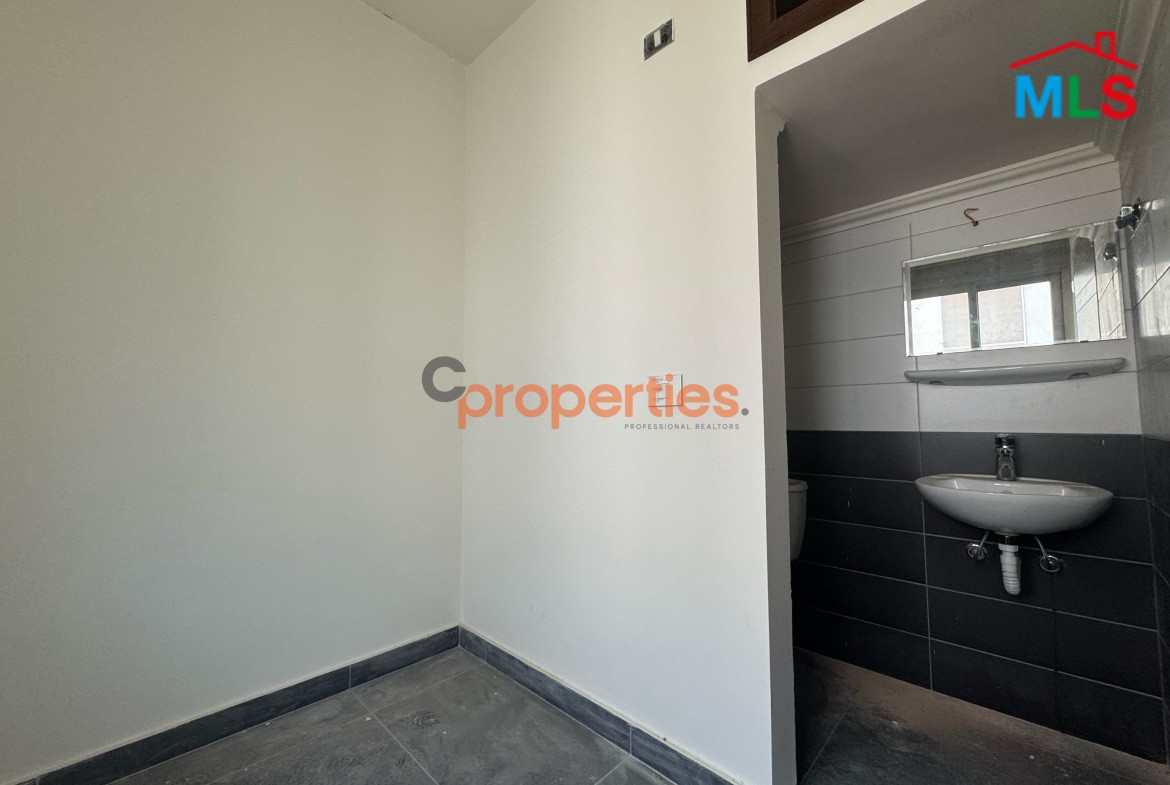 Duplex with terrace for sale in Ain Saade CPSM276