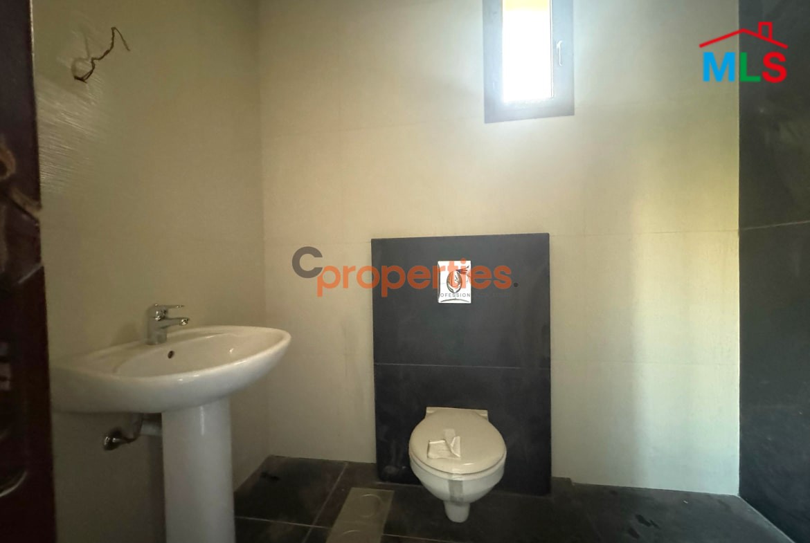 Duplex with terrace for sale in Ain Saade CPSM276