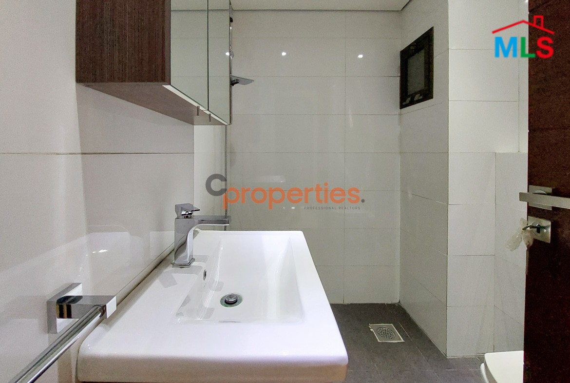 Luxurious Apartment for sale in Jdeideh CPSM282