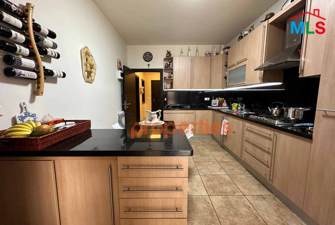 Apartment For Sale in Rabweh With Terrace CPCF88