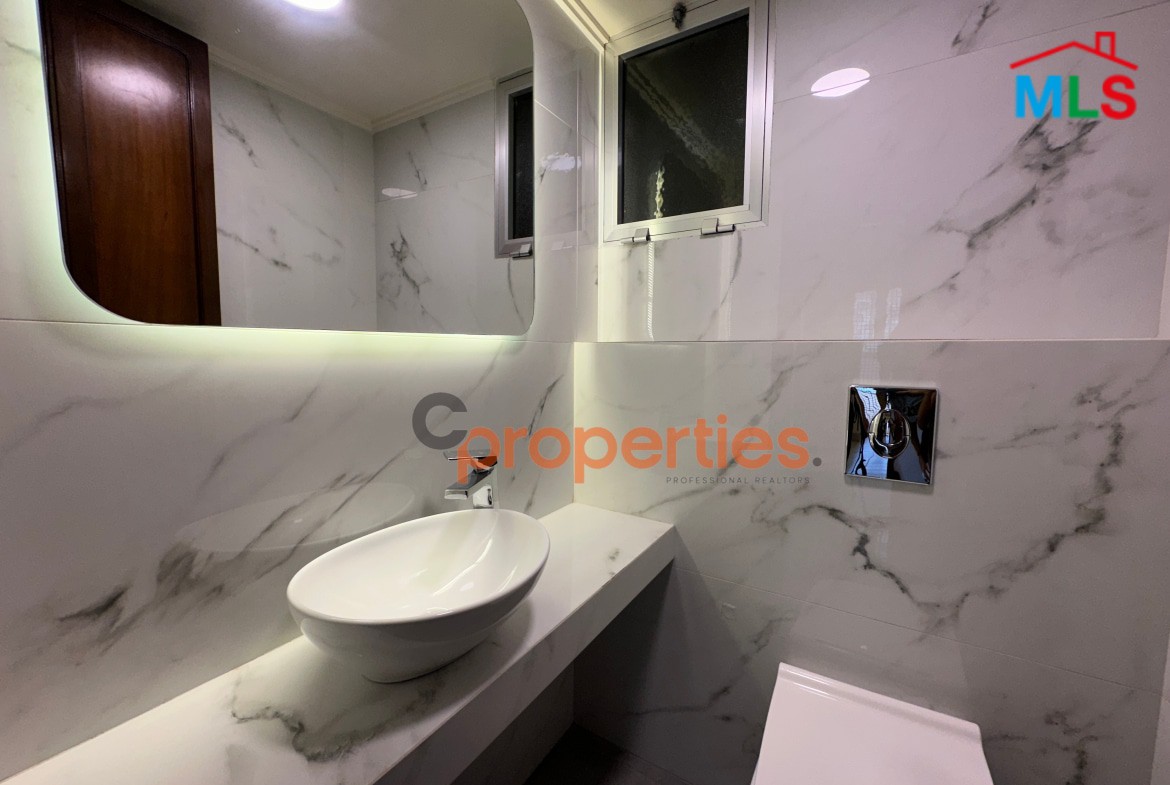 Apartment For Sale in Mtayleb CPCF86