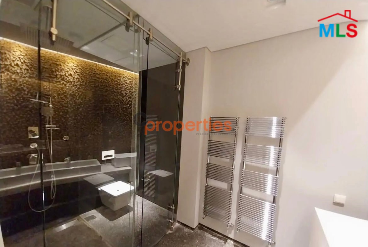 Apartment For Sale in Rabieh with Terrace CPCF235