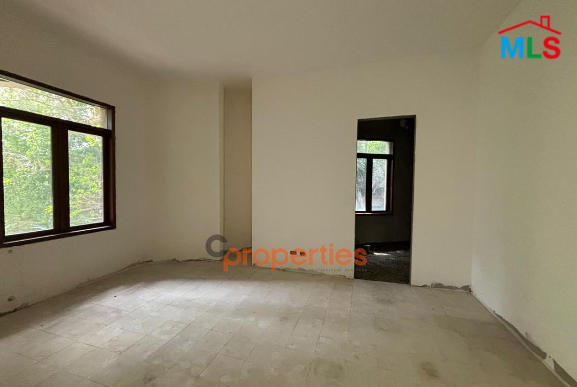 Apartment For Sale in Mtayleb with Terrace CPCF228