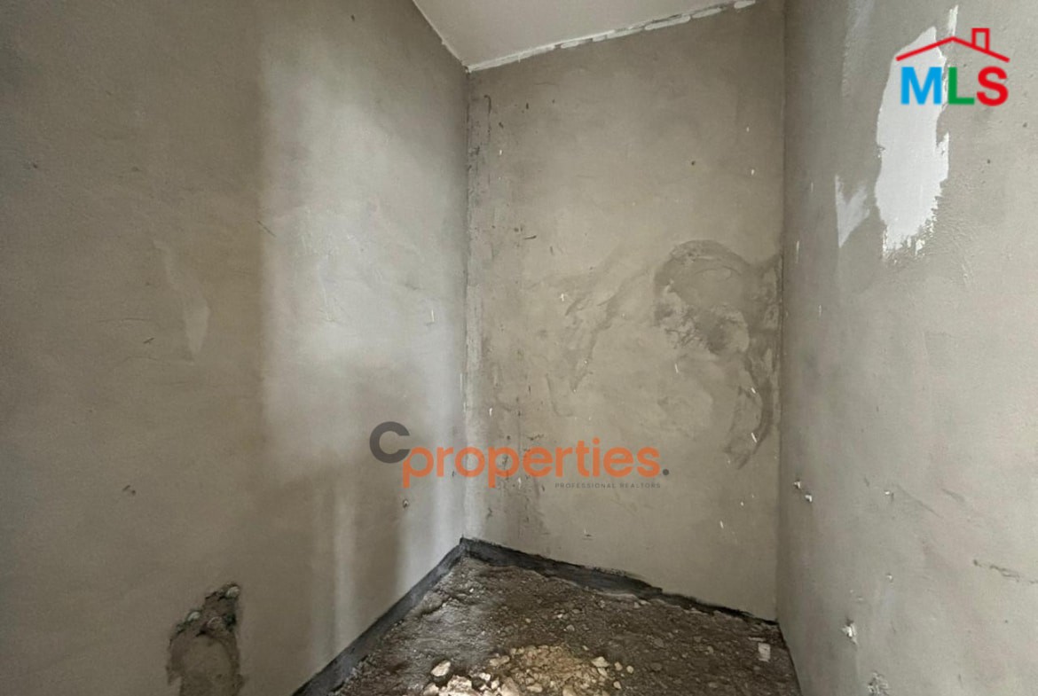 Apartment For Sale in Mtayleb with Terrace CPCF228