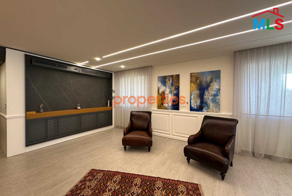 Apartment For Sale in Rabieh CPCF242