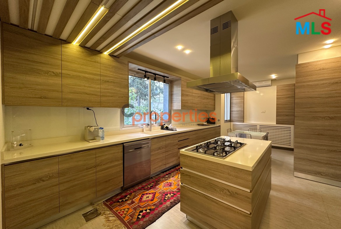 Apartment For Sale in Rabieh CPCF242