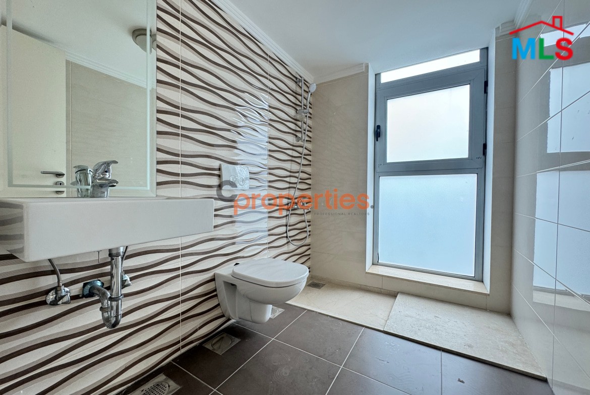 Apartment For Sale in Jbeil with payment facilities Cpes93