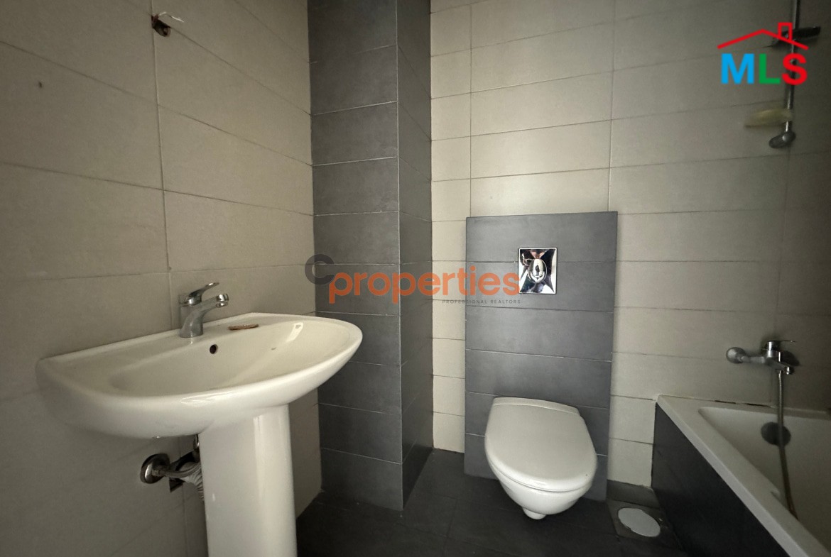 Apartment For Sale in Tilal Fanar CPES68