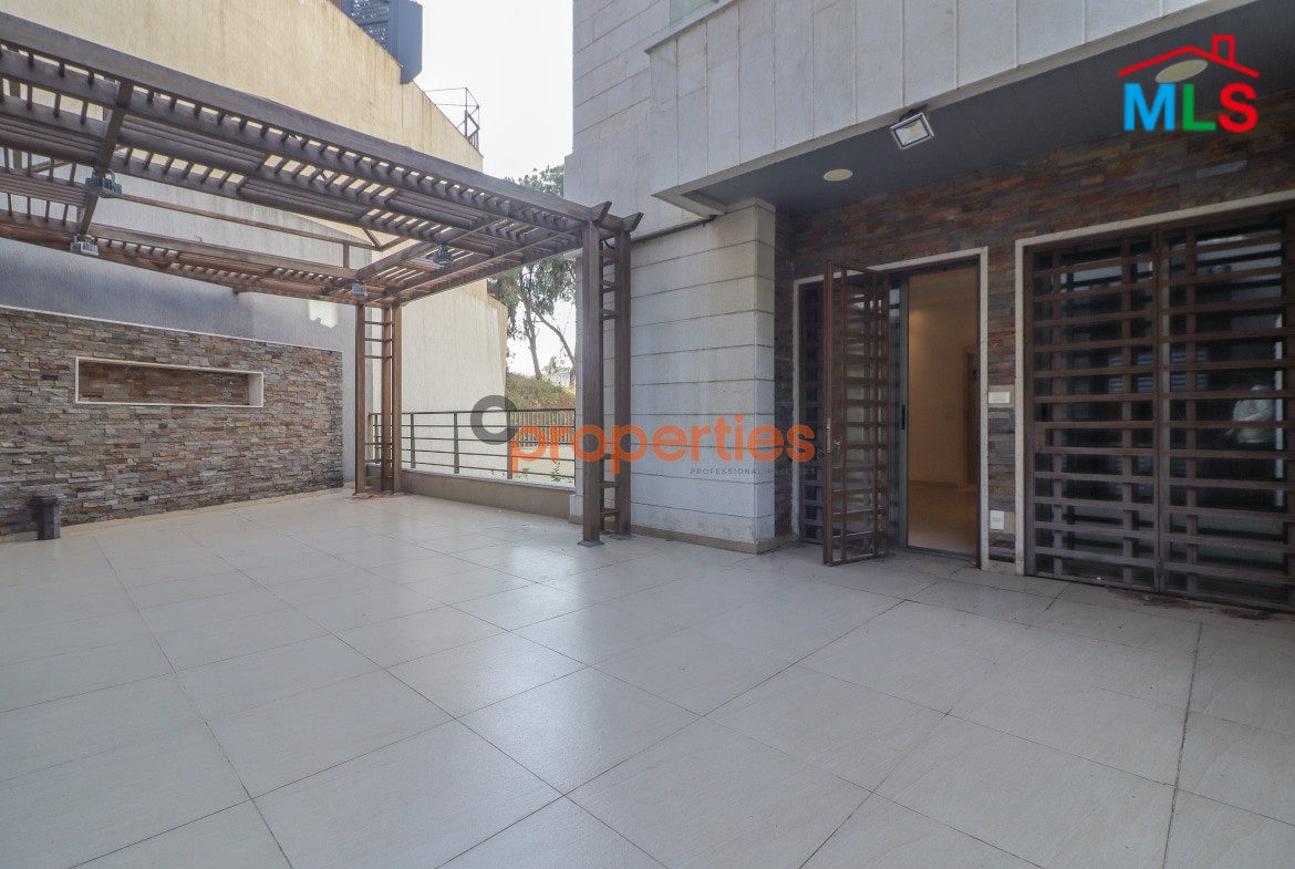 Apartment for sale in Fanar – Luxurious CPSM187