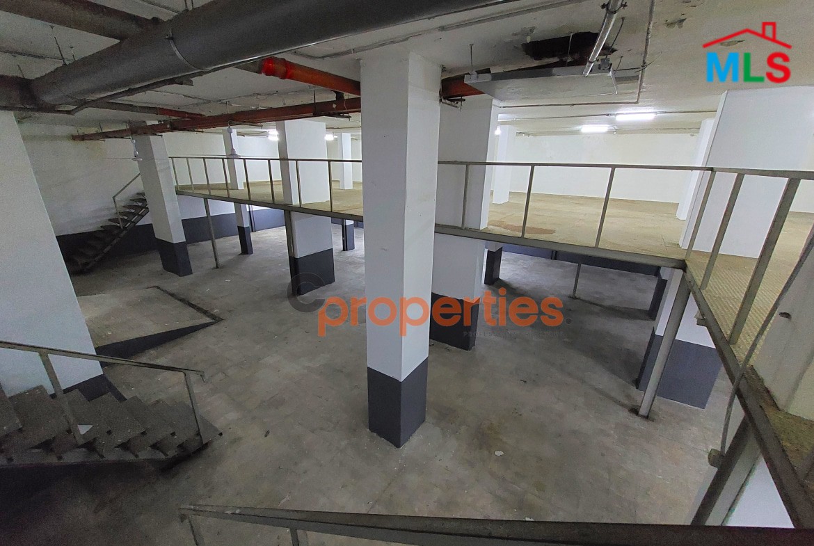 Warehouse for sale in Zalka CPSM109