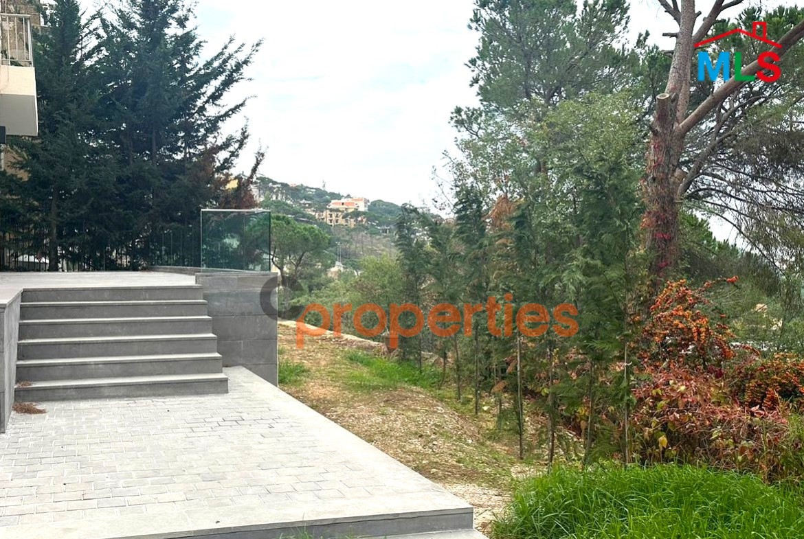 Apartment for sale in Baabdat CPSM118
