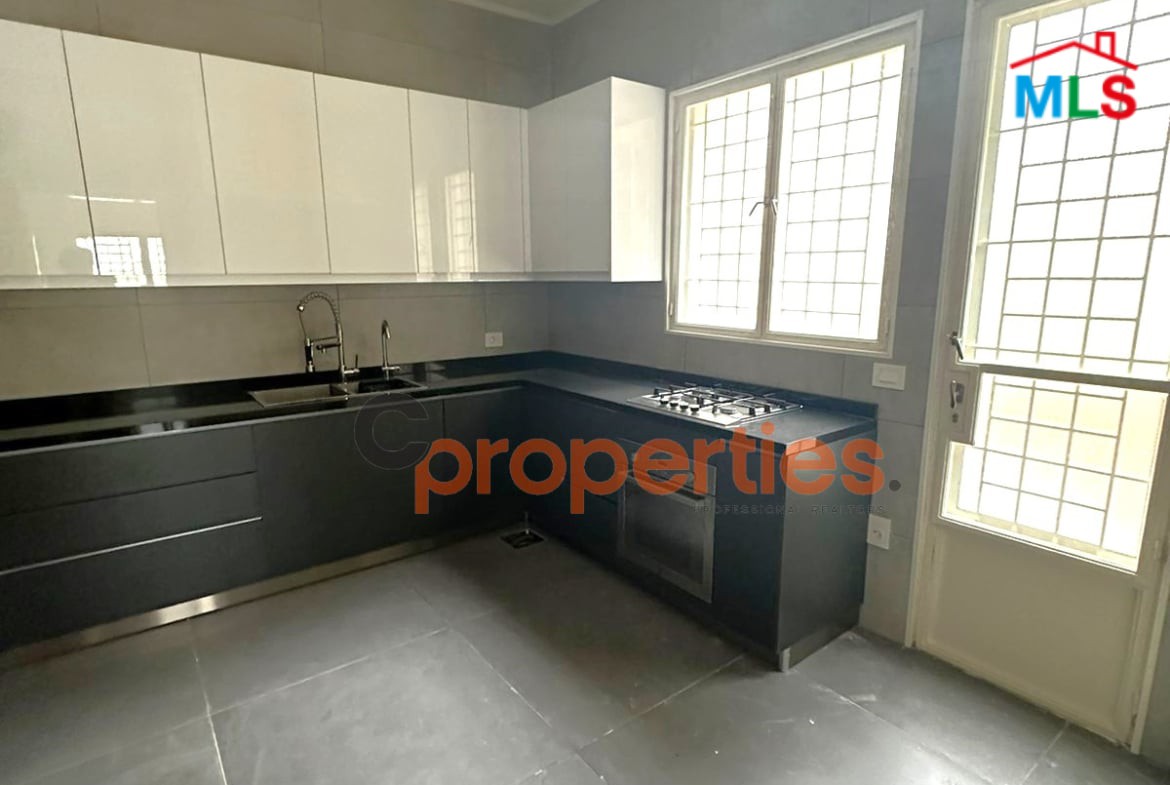 Apartment for sale in Baabdat CPSM118