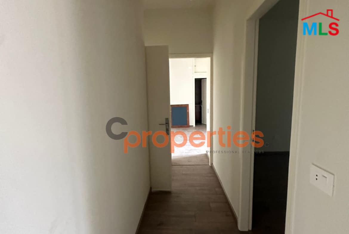 Apartment for sale in Baabdat CPSM118