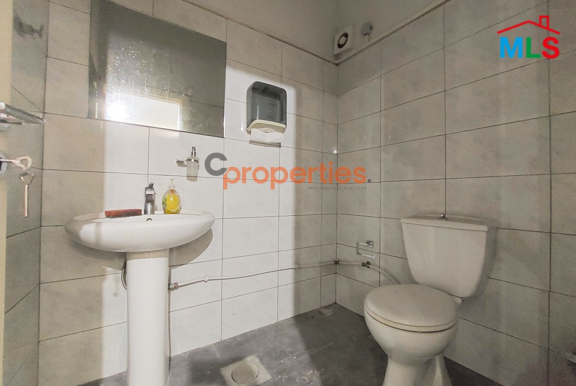 Warehouse for sale in Zalka CPSM161