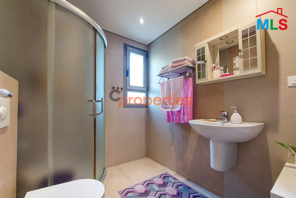 Apartment for sale in Ain Saade-Luxurious CPSM220
