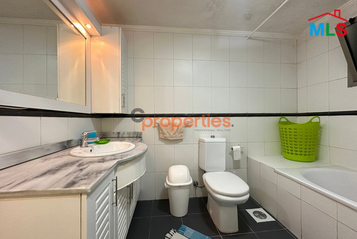 Apartment For Sale in Biyada with Terrace – CPCF183