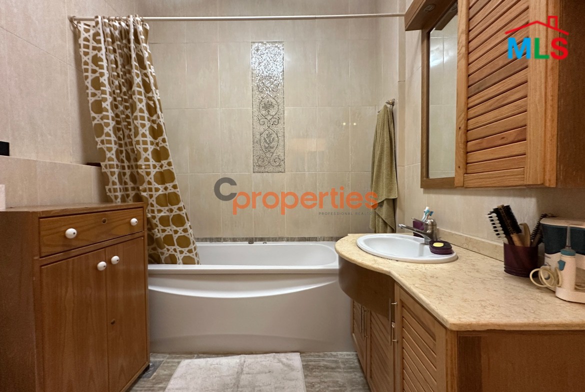 Apartment For Sale in Biyada with Terrace – CPCF183