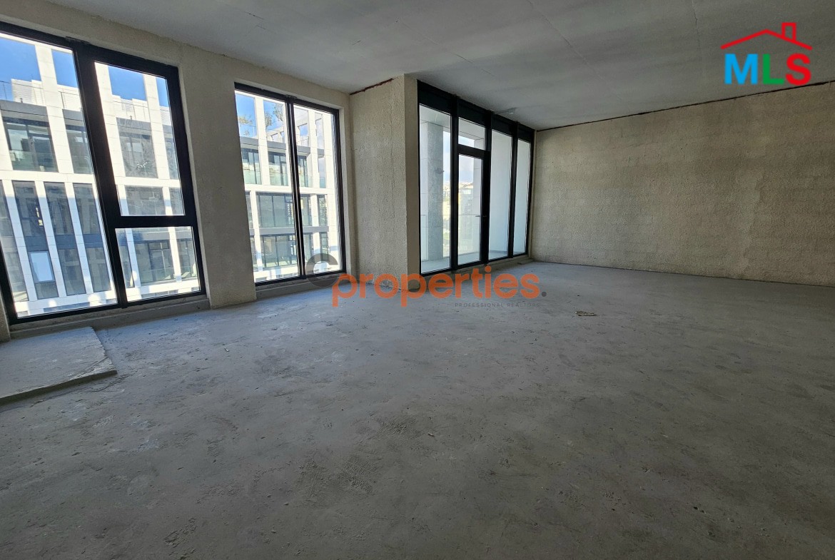 Office For Sale in Waterfront Dbayeh – CPRD41