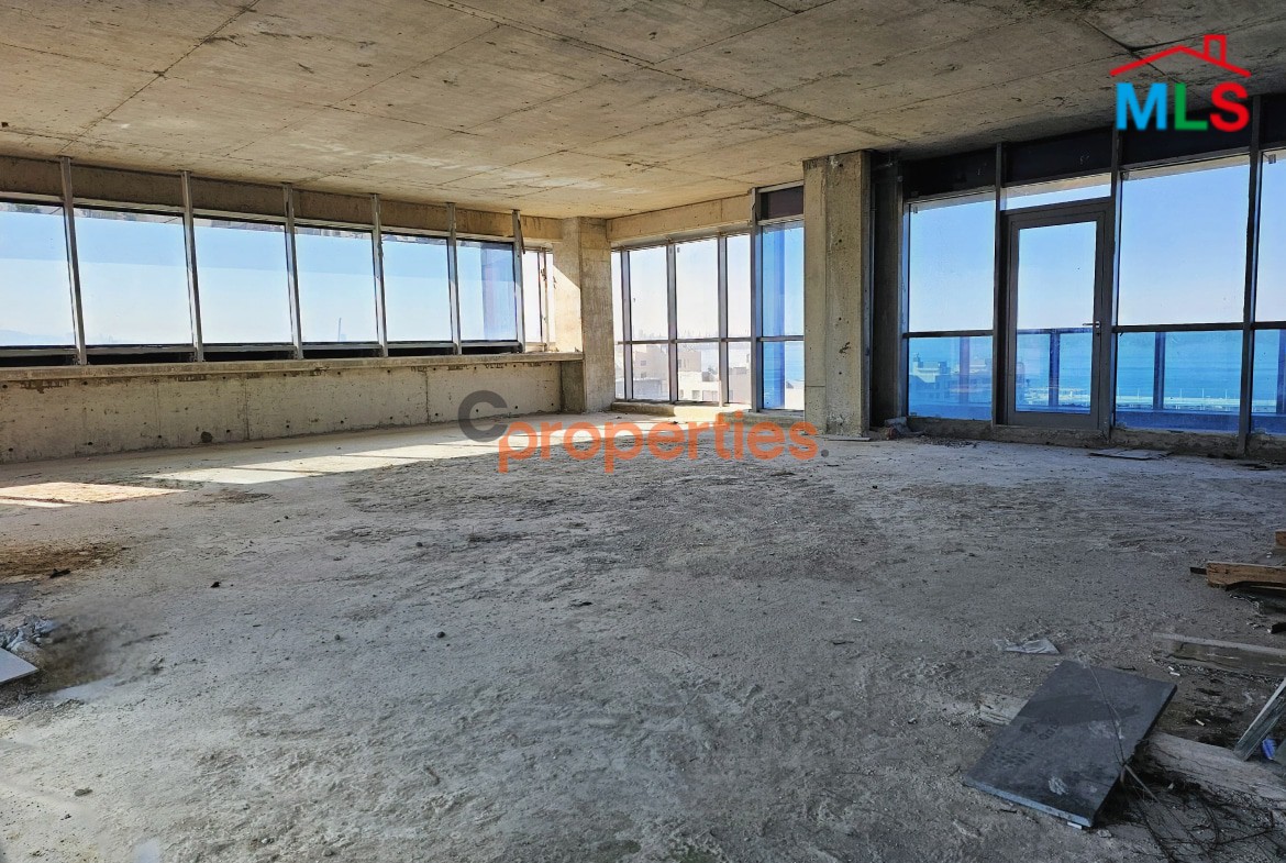 Office for sale in Dbayeh CPRD13