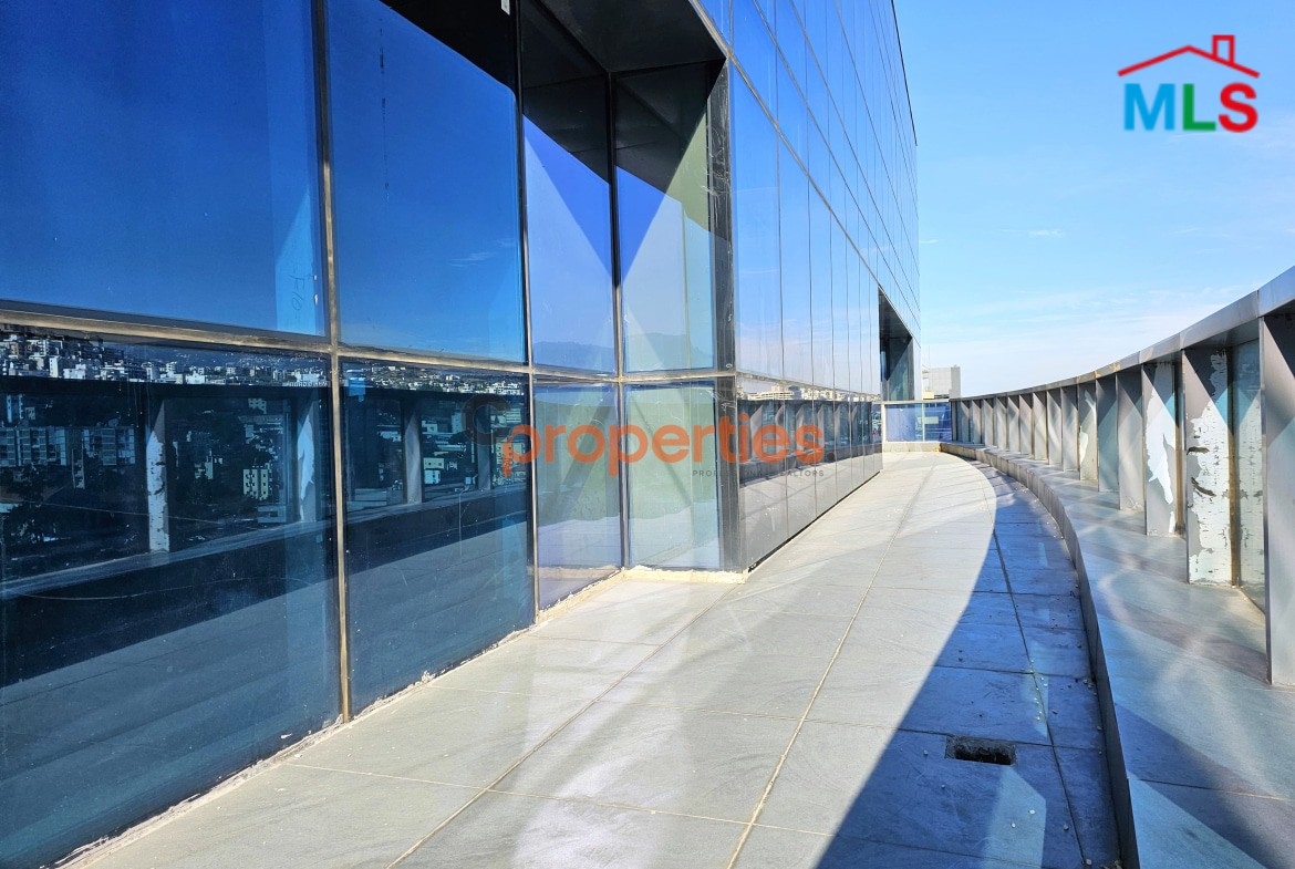 Office for sale in Dbayeh CPRD13