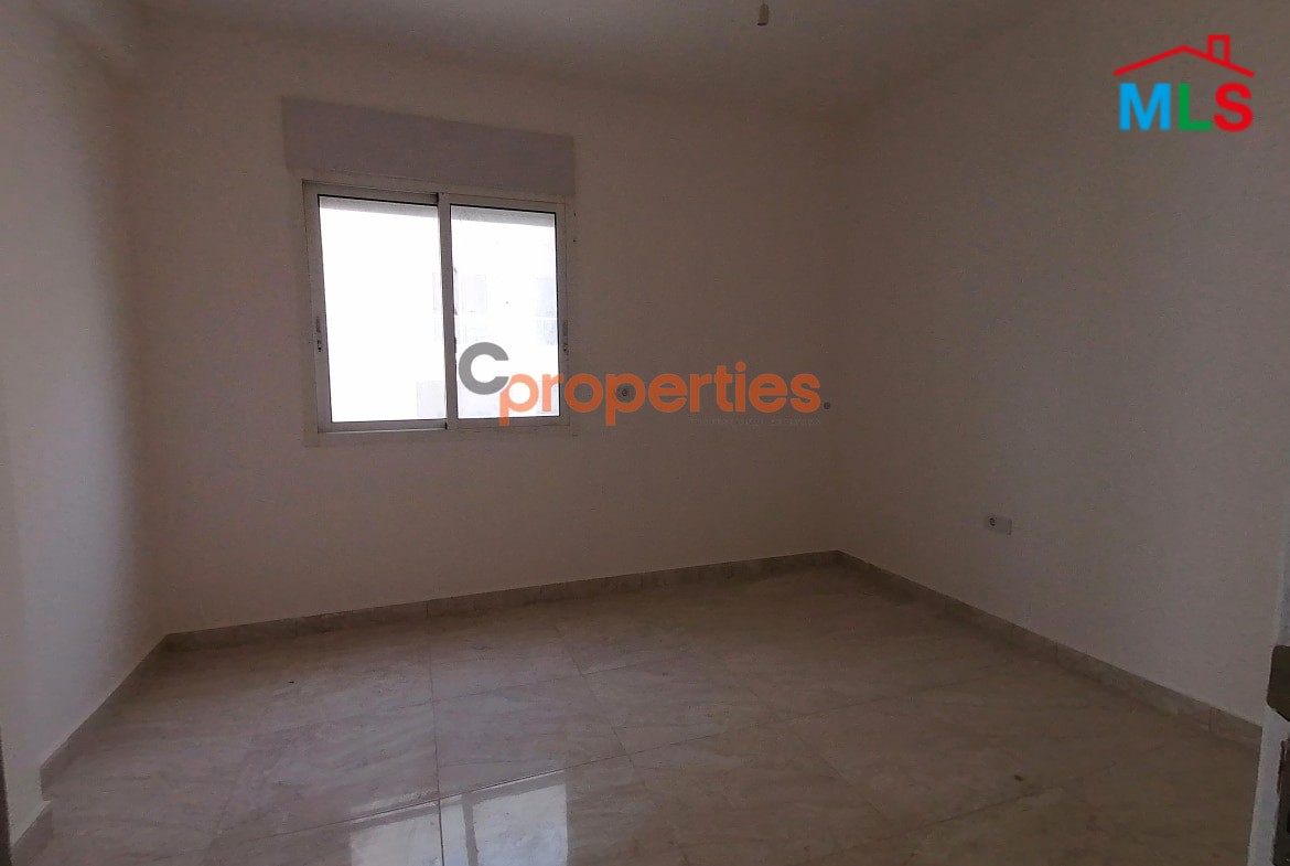 Chalet For Sale In Ras Osta Jbeil with Payment Facilities CPJJA68