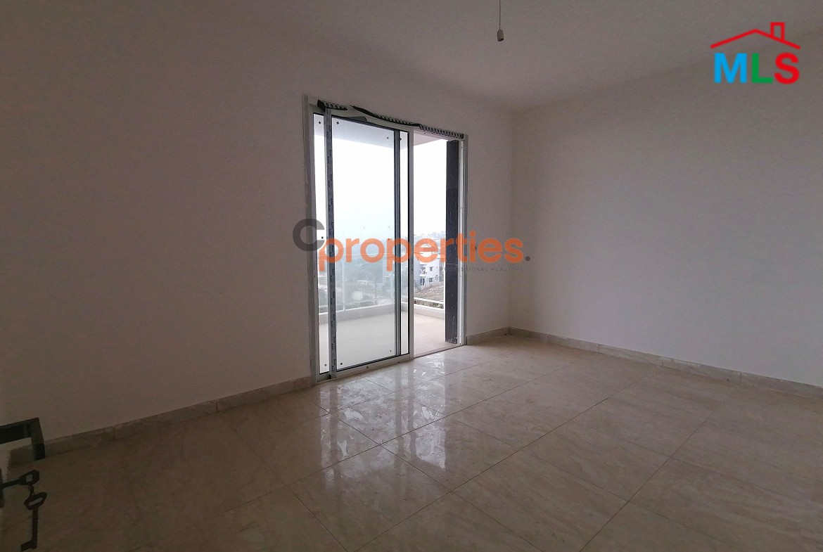 Chalet For Sale In Ras Osta Jbeil with Payment Facilities CPJJA68