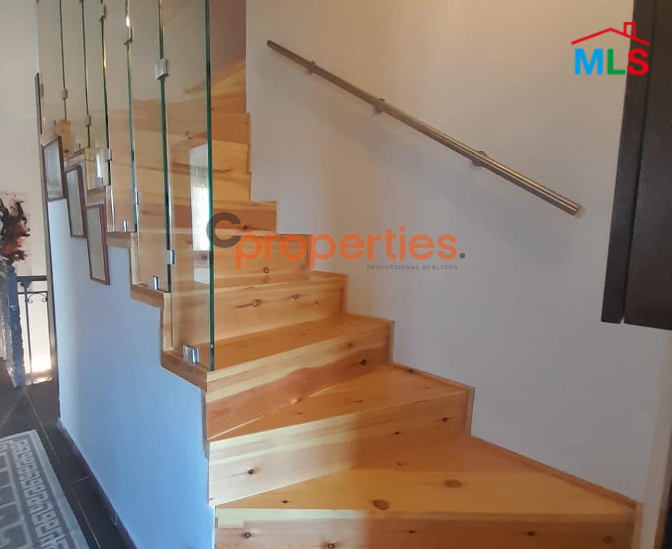 Villa For Sale In Mechmech Jbeil CPJJA72