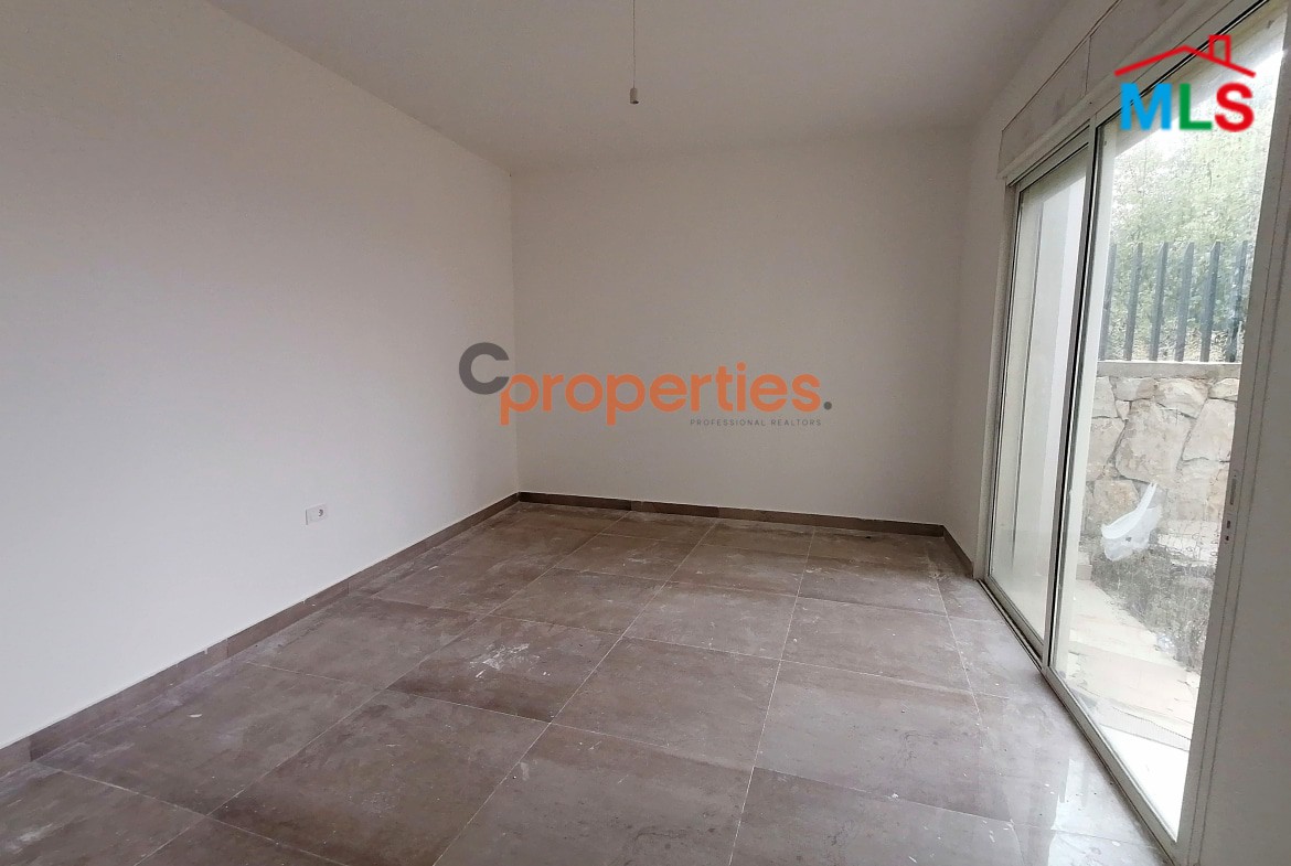 Chalet For Sale In Ras Osta Jbeil CPJJA67