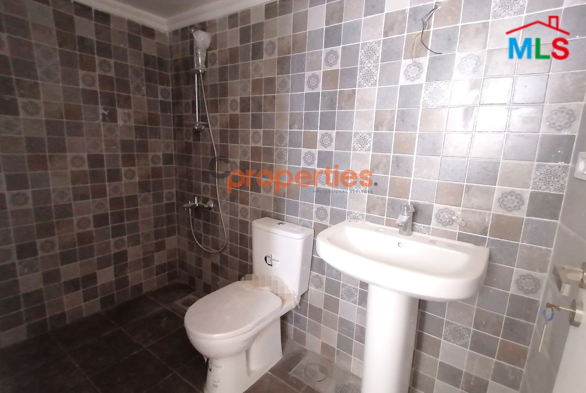 Chalet For Sale In Ras Osta Jbeil CPJJA67
