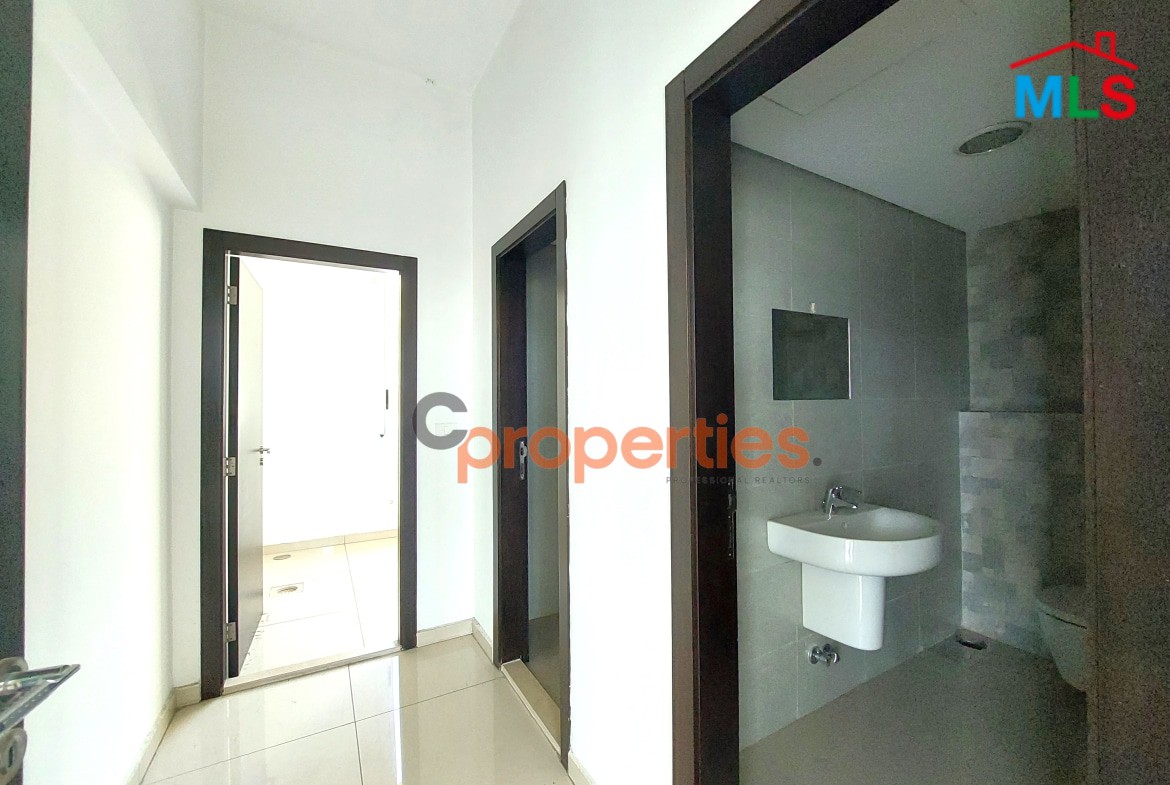 Office for sale in horsh tabet – Prime Location CPSM100