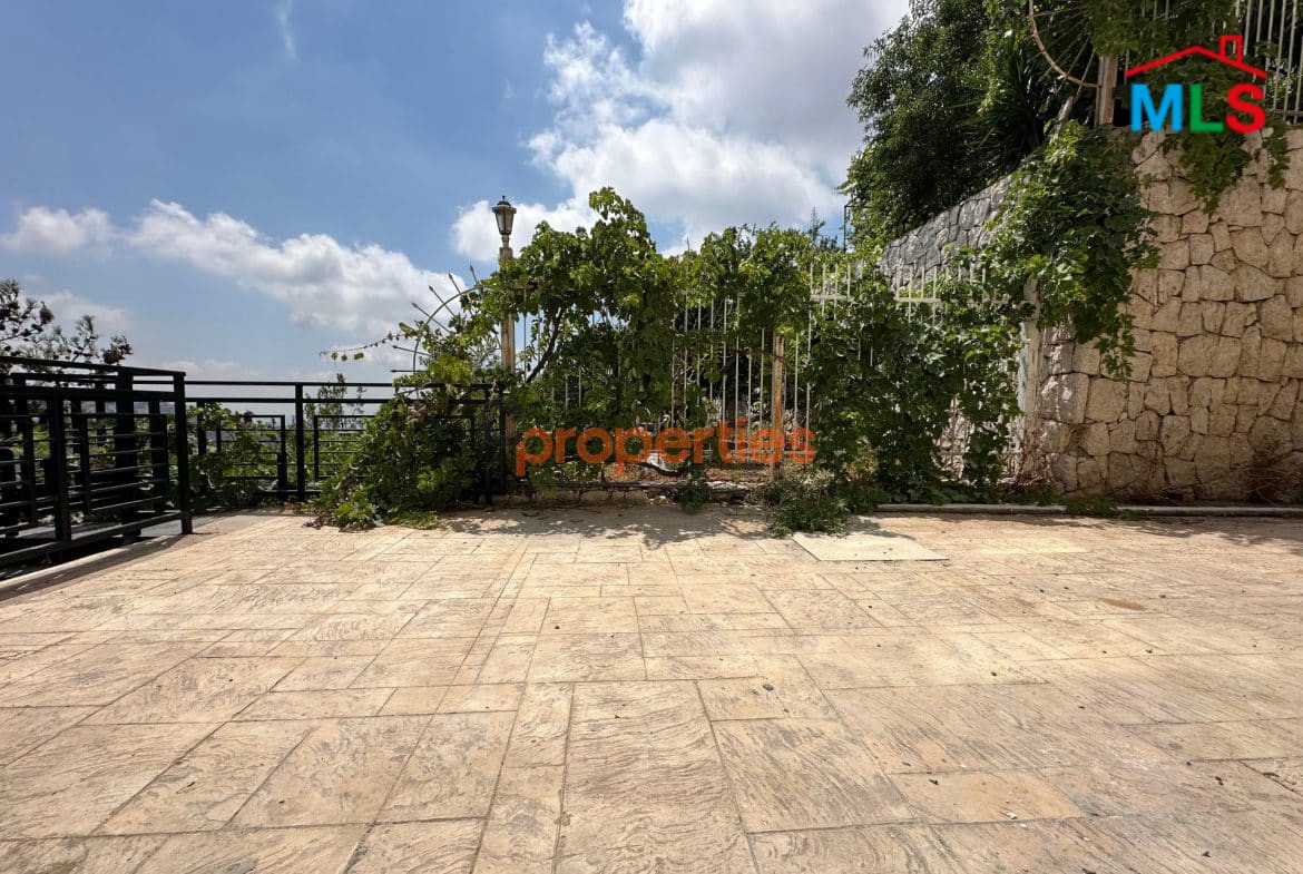 Apartment For Sale in Rabweh CPCF67