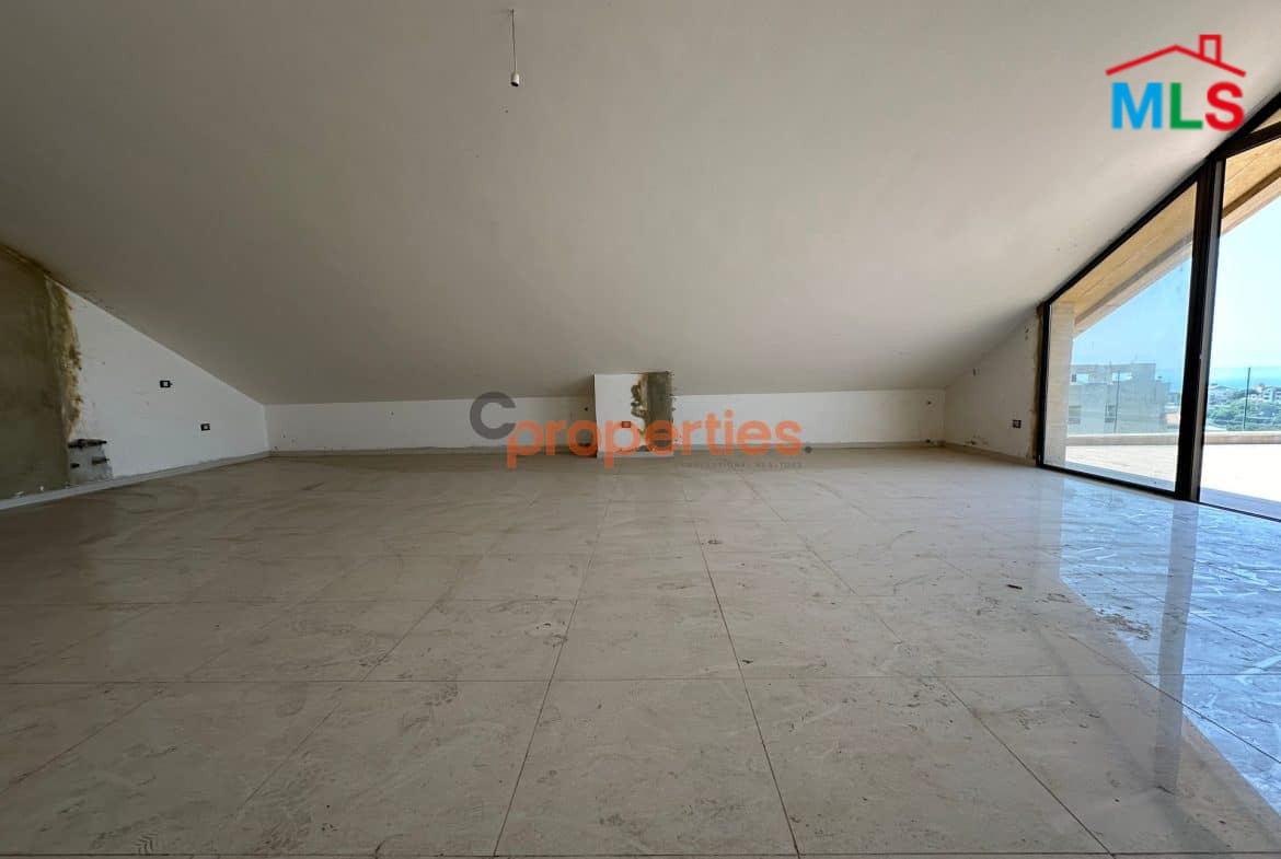Duplex For Sale in Mtayleb CPCF63