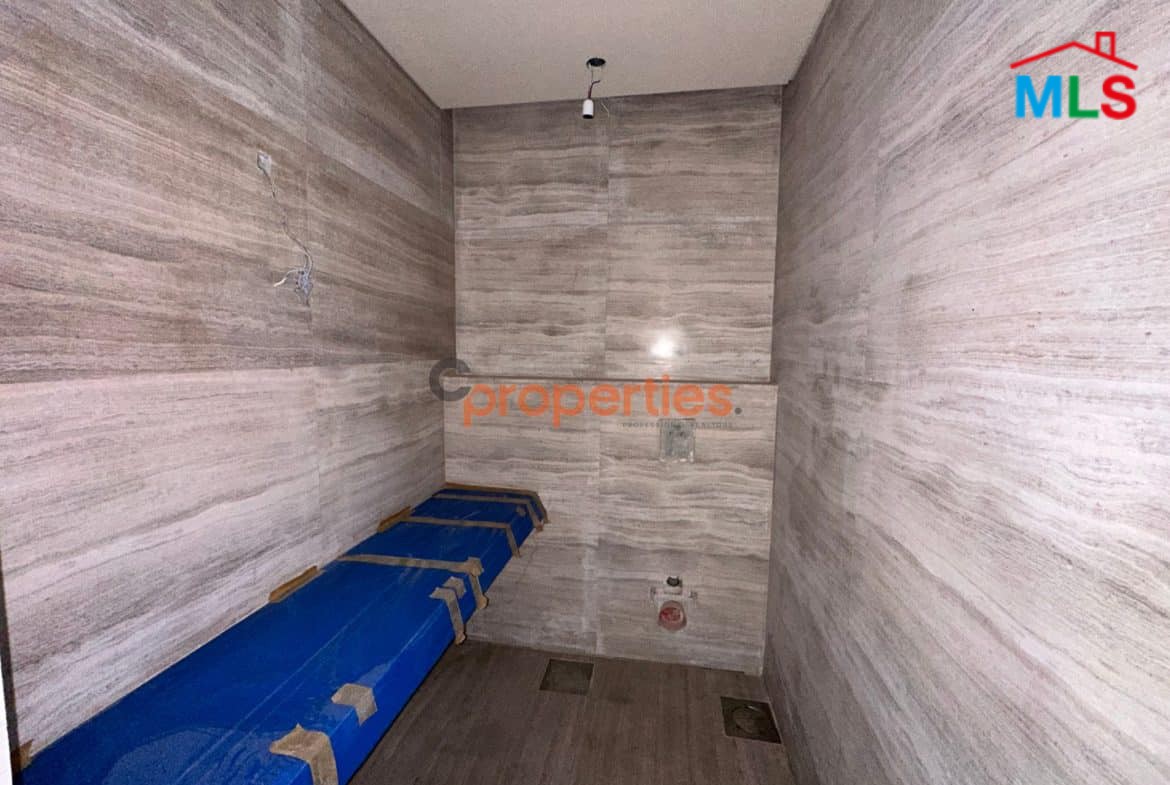 Duplex For Sale in Mtayleb CPCF63