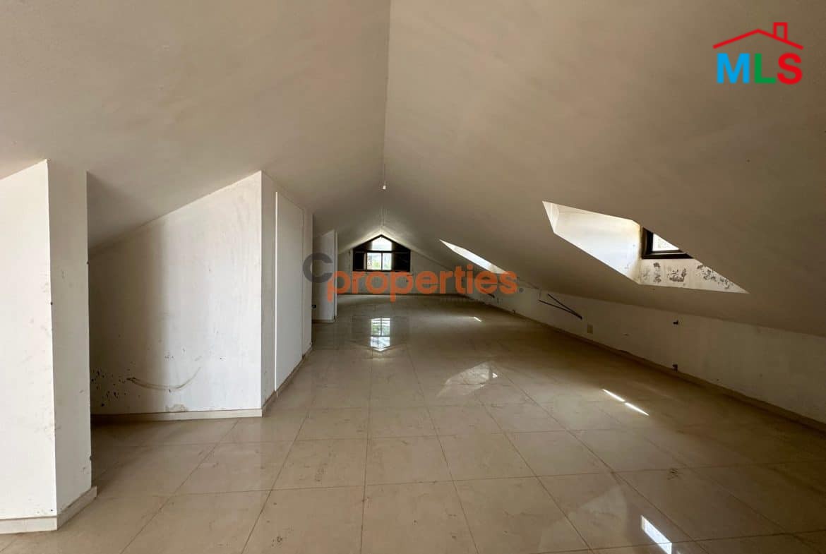 Duplex For Sale in Mtayleb CPCF63