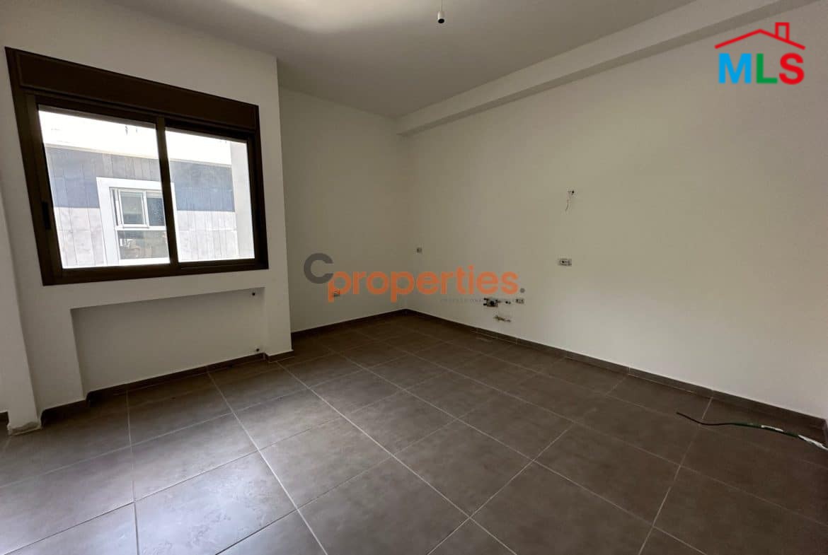Apartment For Sale in Mtayleb CPCF62