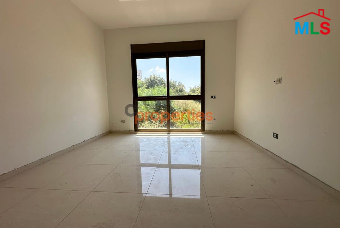 Apartment For Sale in Mtayleb CPCF62