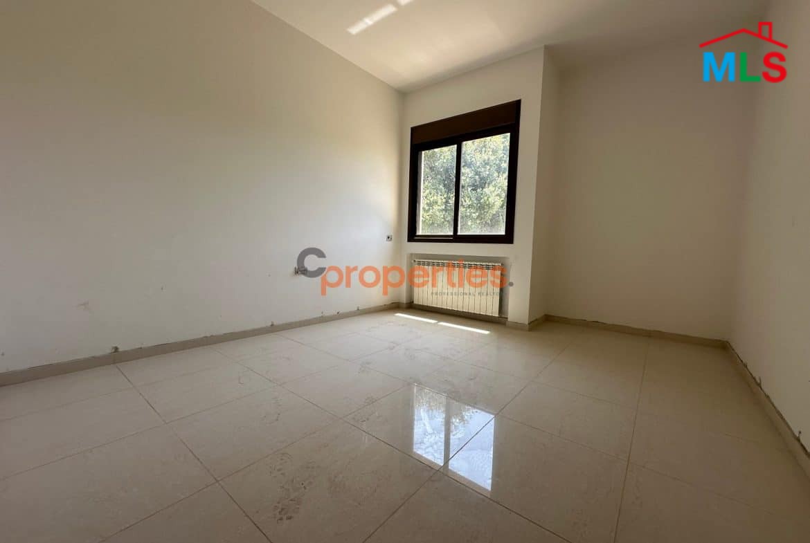 Apartment For Sale in Mtayleb CPCF62