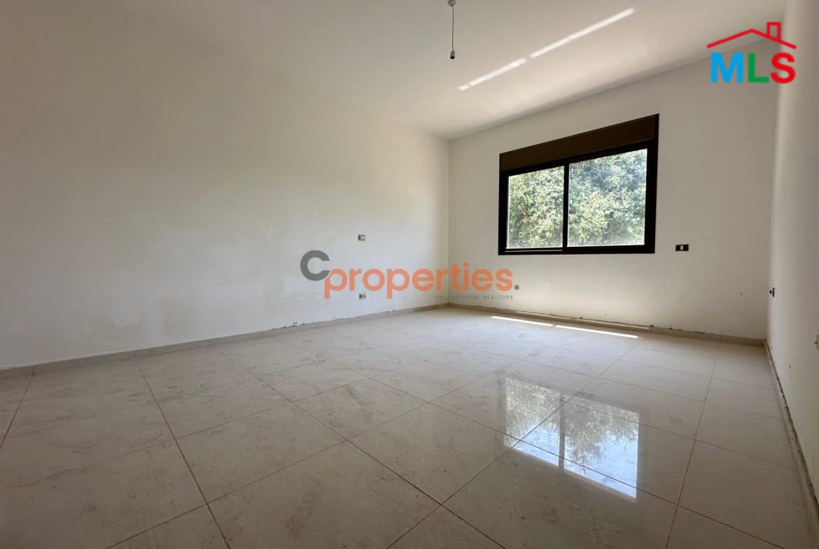 Apartment For Sale in Mtayleb CPCF62