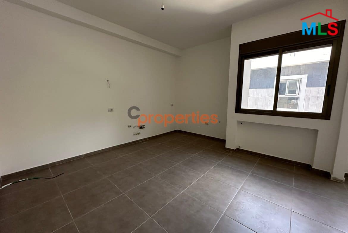 Apartment For Sale in Mtayleb CPCF60