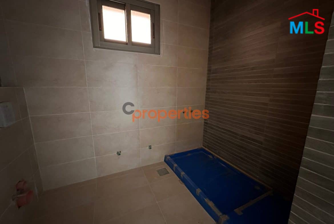Apartment For Sale in Mtayleb CPCF60